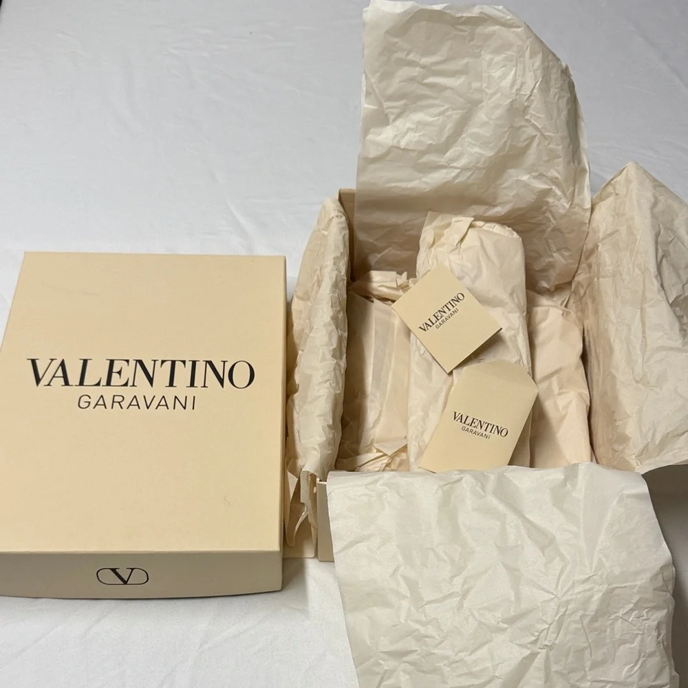 Valentino Cream Logo Gift Box with Black Lettering 9x12x4.5 w 2 dust covers